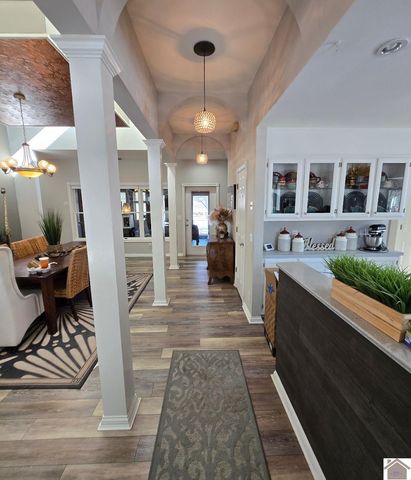 636 Oaks Country Club, Murray, KY 42071