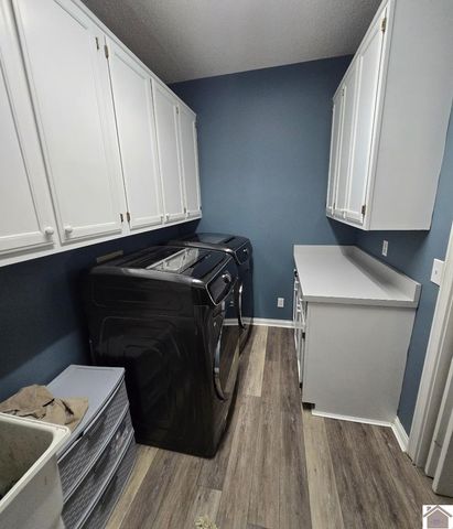 636 Oaks Country Club, Murray, KY 42071