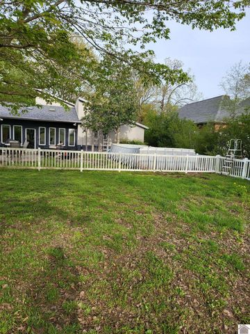 636 Oaks Country Club, Murray, KY 42071