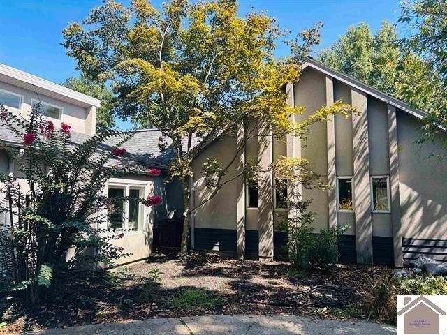 636 Oaks Country Club, Murray, KY 42071