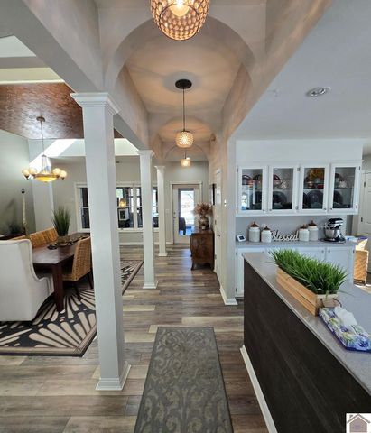 636 Oaks Country Club, Murray, KY 42071