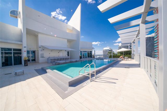 1100 S Miami Ave 1701, Miami, FL 33130