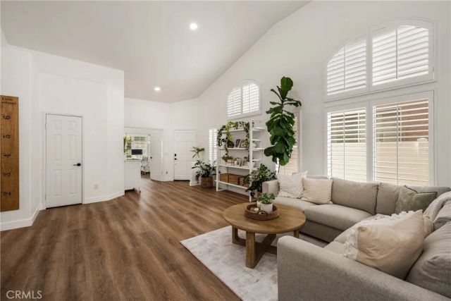 927 S Firefly, Anaheim Hills, CA 92808