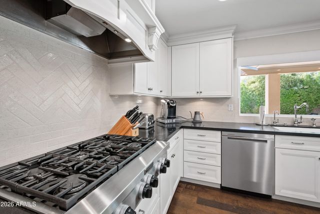 8001 E DEL JOYA Drive, Scottsdale, AZ 85258