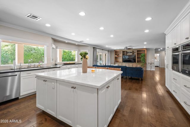 8001 E DEL JOYA Drive, Scottsdale, AZ 85258