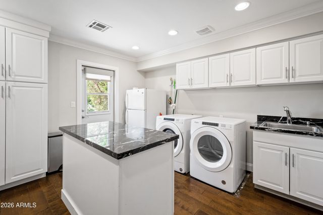 8001 E DEL JOYA Drive, Scottsdale, AZ 85258