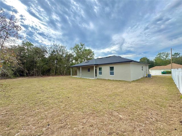 8593 N MULLER WAY, Citrus Springs, FL 34434