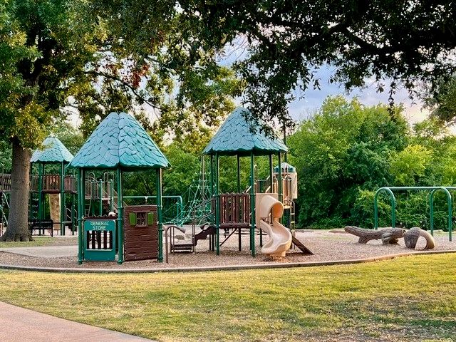 600 Westwood Drive, Richardson, TX 75080