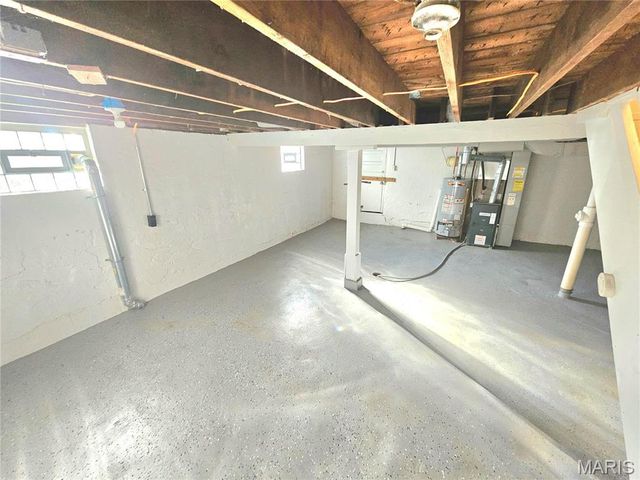 1372 Heydt Avenue, St Louis, MO 63135