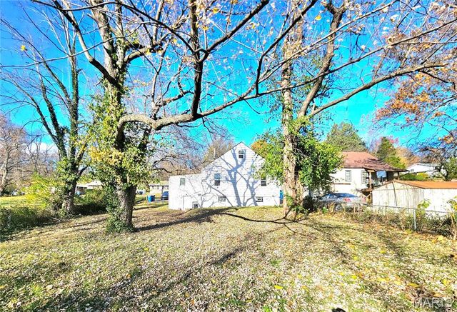 1372 Heydt Avenue, St Louis, MO 63135