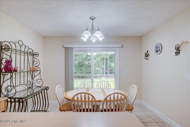131 Tiger Woods Place, New Bern, NC 28560