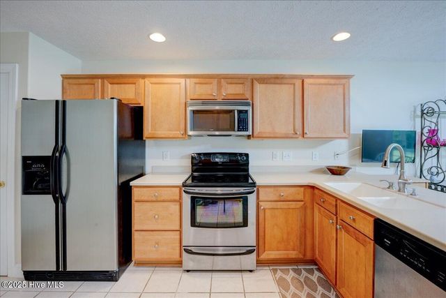 131 Tiger Woods Place, New Bern, NC 28560