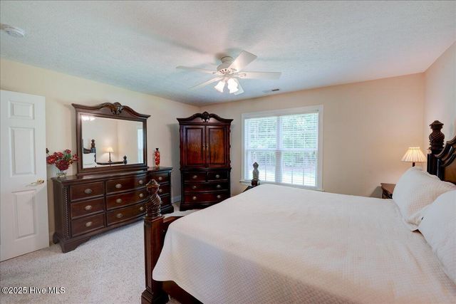 131 Tiger Woods Place, New Bern, NC 28560