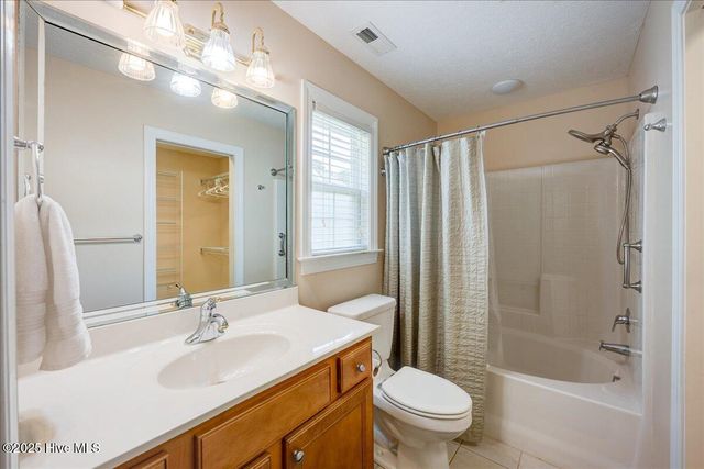 131 Tiger Woods Place, New Bern, NC 28560