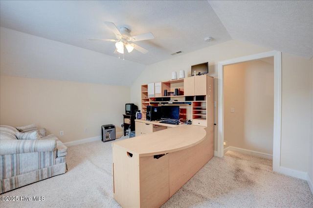 131 Tiger Woods Place, New Bern, NC 28560