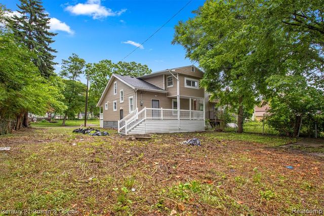 225 Ashland Street, Detroit, MI 48215