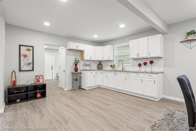 225 Ashland Street, Detroit, MI 48215