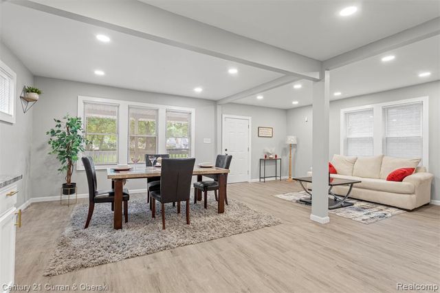 225 Ashland Street, Detroit, MI 48215