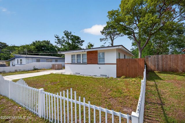 7139 GAILLARDIA Road S, Jacksonville, FL 32211