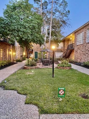 2503 Mccue Road 5, Houston, TX 77056