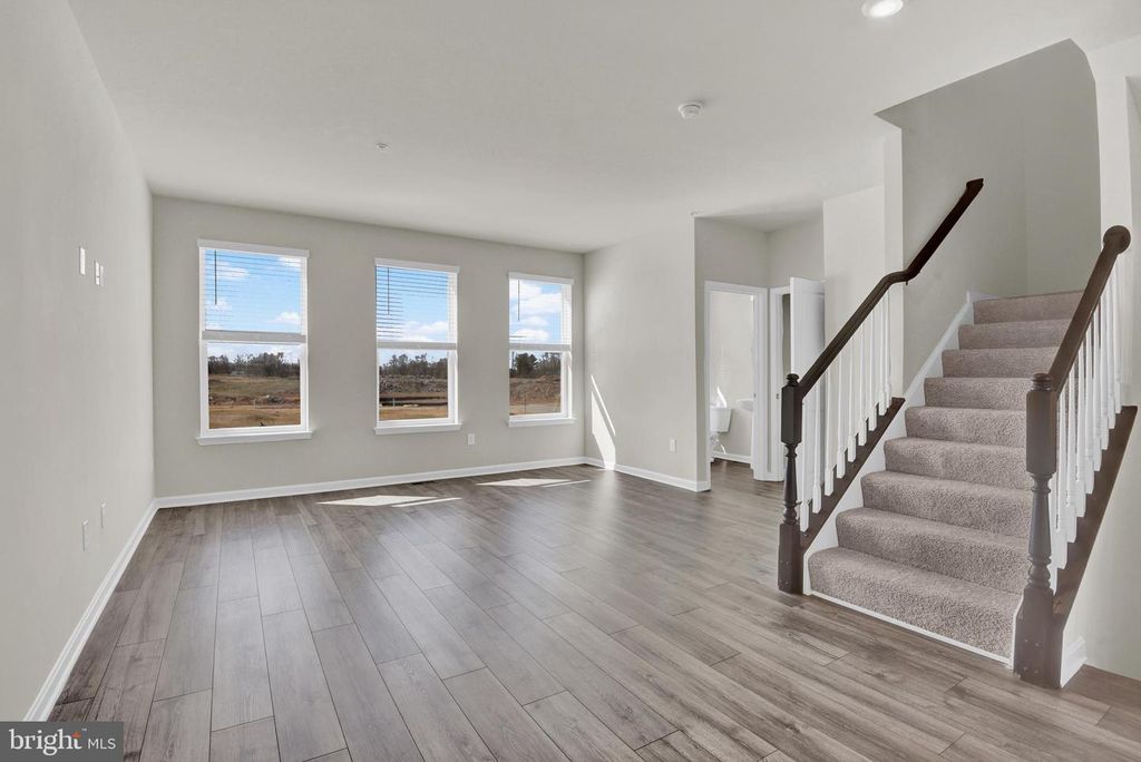 329 ENSEMBLE WAY, Frederick, MD 21701