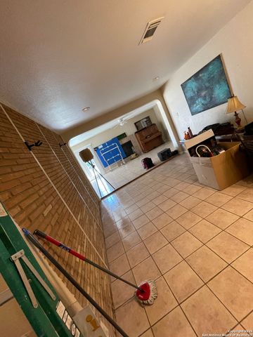 130 Gettysburg, San Antonio, TX 78228