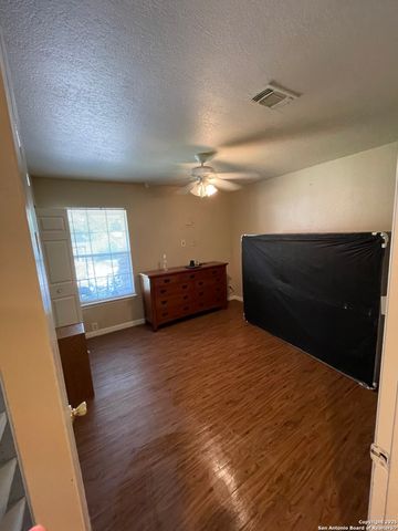130 Gettysburg, San Antonio, TX 78228