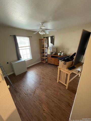 130 Gettysburg, San Antonio, TX 78228