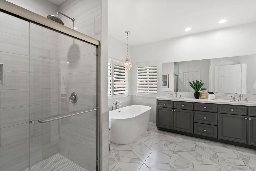1696 Gil Way, Vista, CA 92084 — photo 5