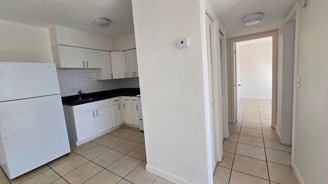 1290 NE 142nd Street 10, North Miami, FL 33161