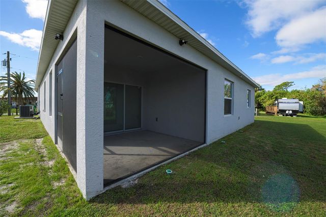 3215 BROOKLYN AVENUE, Port Charlotte, FL 33952