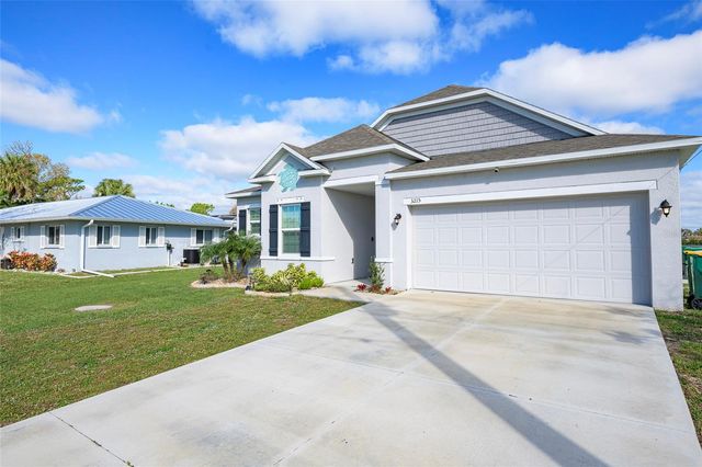 3215 BROOKLYN AVENUE, Port Charlotte, FL 33952