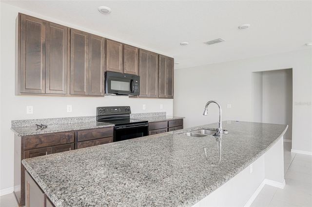 3215 BROOKLYN AVENUE, Port Charlotte, FL 33952