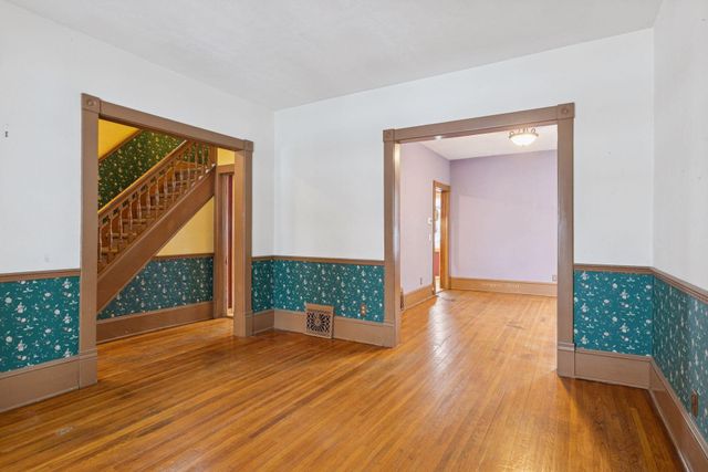 1435 Albany Avenue, Saint Paul, MN 55108