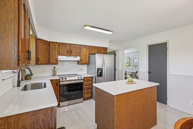 143 Capri Drive, Fort Thomas, KY 41075