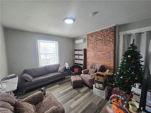 1813 Termon Ave, Brighton Heights, PA 15212