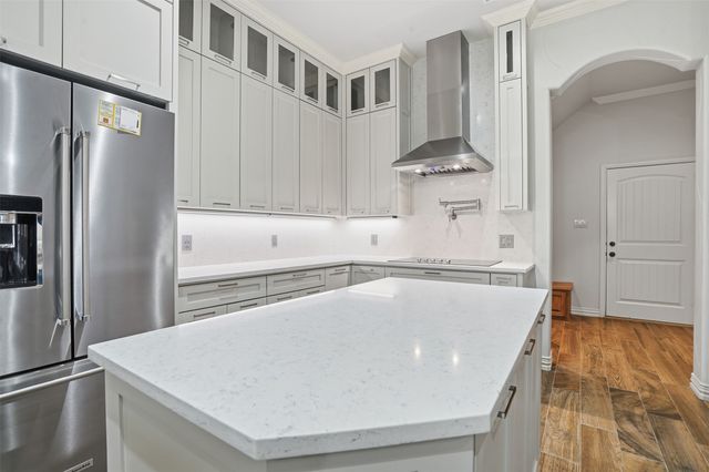 4519 Cimmaron Trail, Granbury, TX 76049