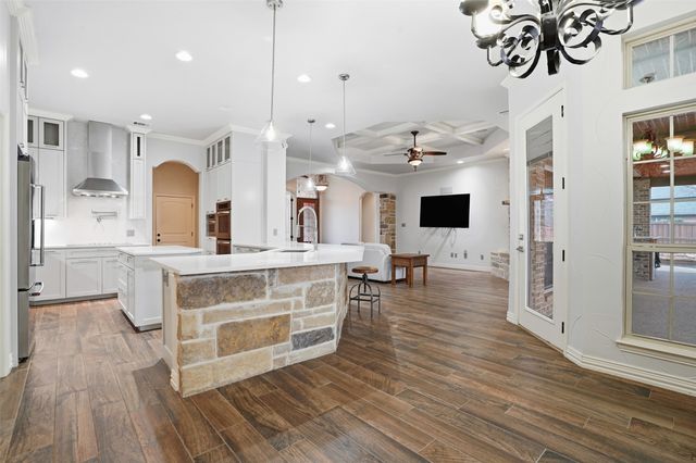 4519 Cimmaron Trail, Granbury, TX 76049