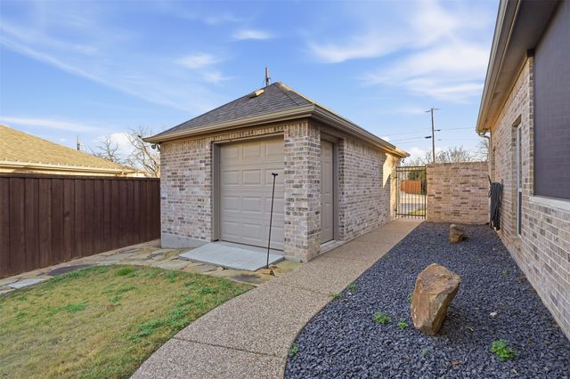 4519 Cimmaron Trail, Granbury, TX 76049