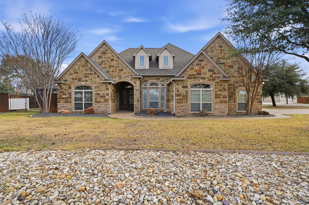4519 Cimmaron Trail, Granbury, TX 76049