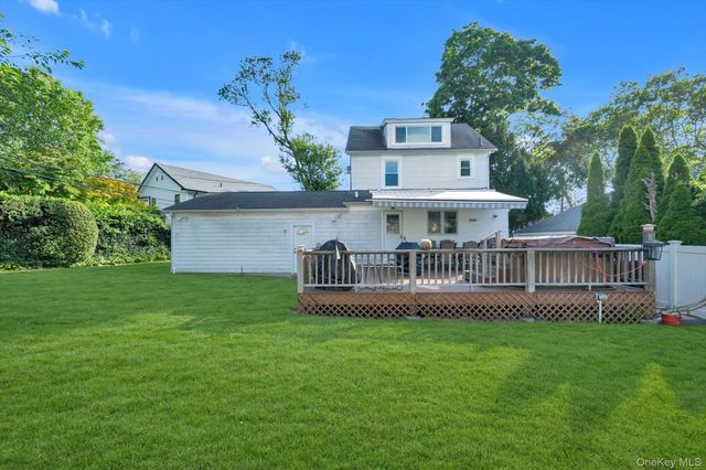 47-11 Belmont Road, Great Neck, NY 11020