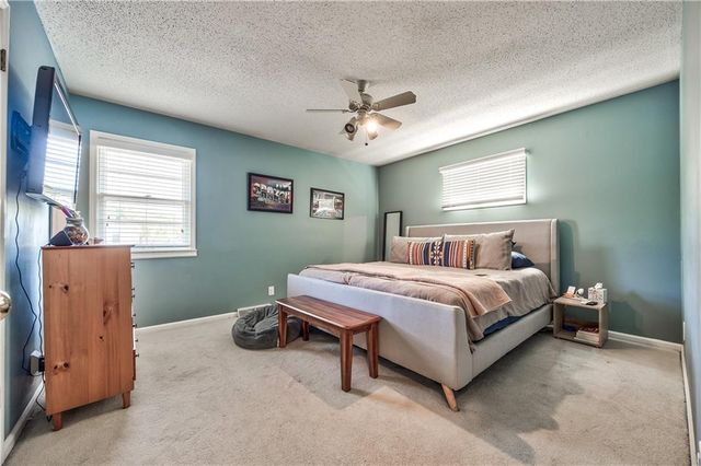 9809 Connell Drive, Overland Park, KS 66212