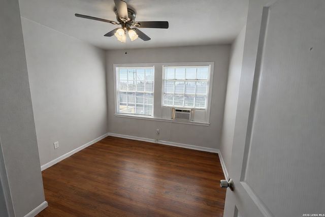 734 Donaldson Ave Apt D, San Antonio, TX 78201