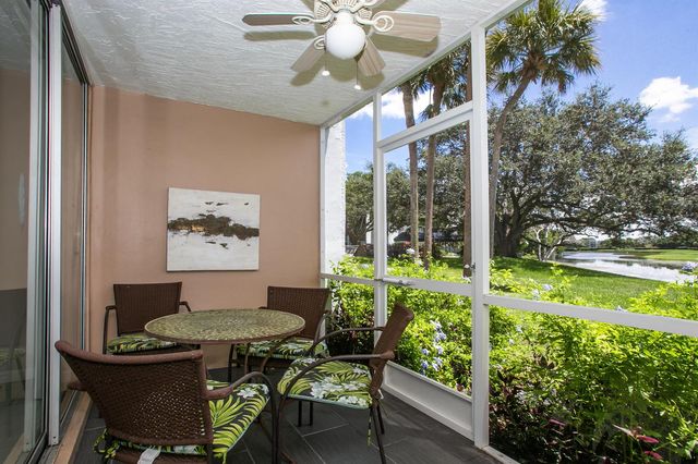 9441 Live Oak Place 106, Davie, FL 33324