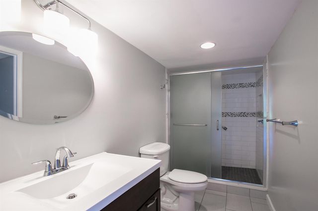 9441 Live Oak Place 106, Davie, FL 33324