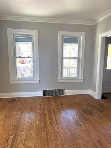1341 W 2ND STREET, Appleton, WI 54914