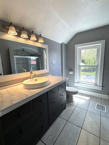 1341 W 2ND STREET, Appleton, WI 54914