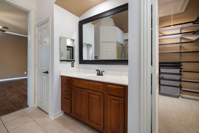 15801 Waterview Drive, Frisco, TX 75035