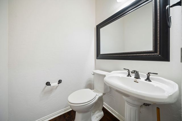 15801 Waterview Drive, Frisco, TX 75035