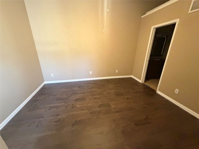 517 Ranch Trail 127, Irving, TX 75063